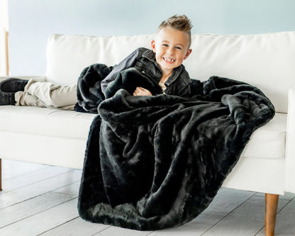 Soft Blanket JulesRoche Black Onyx Ultra-Warm Luxury