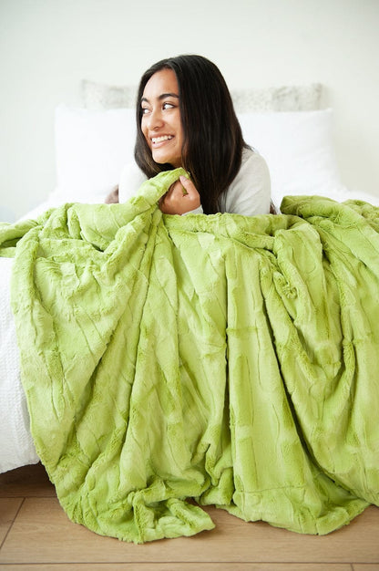 Cozy Blanket JulesRoche Palm Leaf Plush Soft Warmth