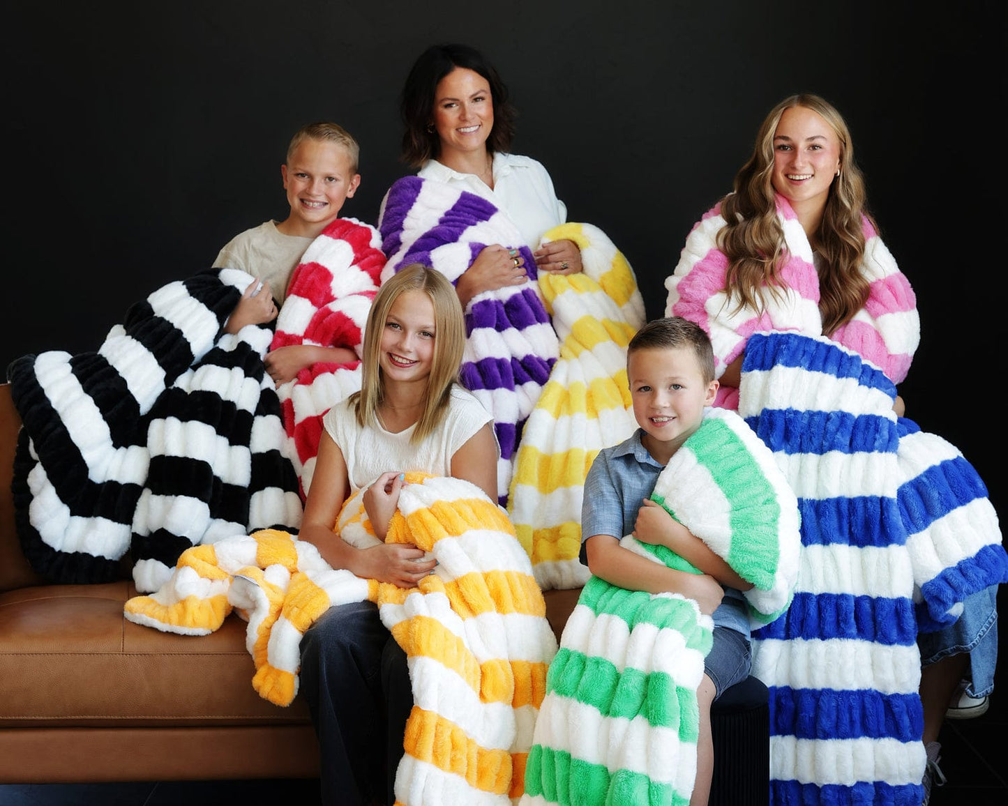 Cozy Blanket JulesRoche Stylish Stripes Hugs Black Licorice