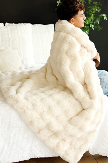 Ultra Cloud White Chocolate Blanket JulesRoche Soft Plush Luxury Throw