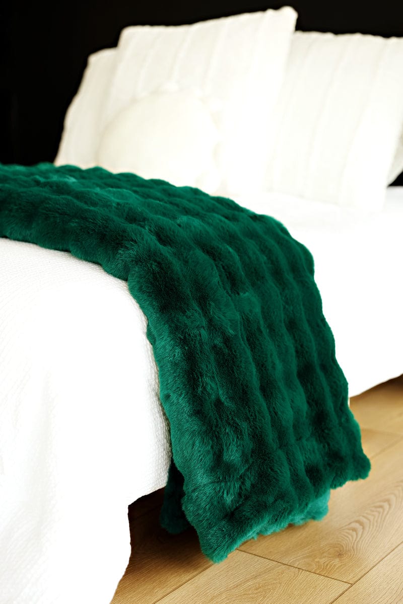 Ultra Cloud Emerald Blanket JulesRoche Plush Softness Various Sizes