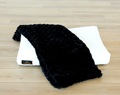 Luxurious Black Crinkle Pet Blanket JulesRoche