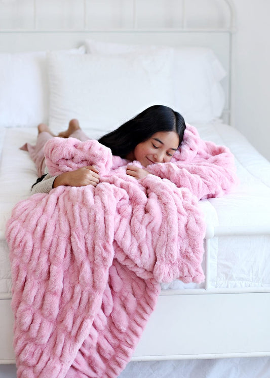 Pink Blanket JulesRoche Cozy Soft Stretchy Material