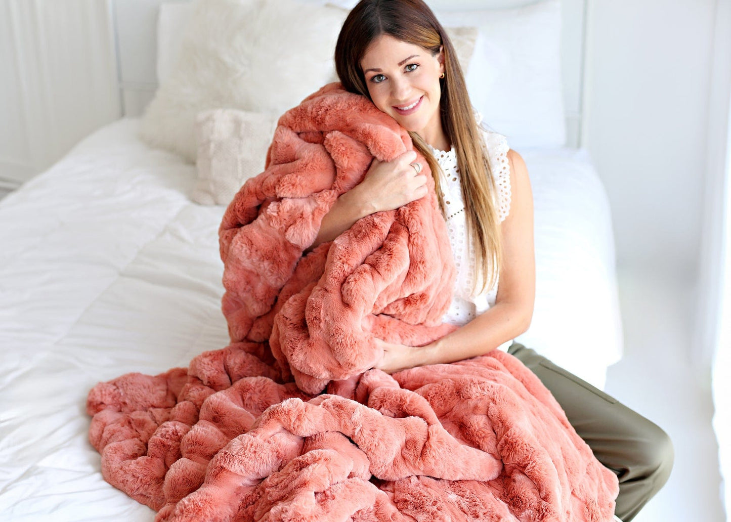 Luxury Blanket JulesRoche Silky Soft Warmth Ultra