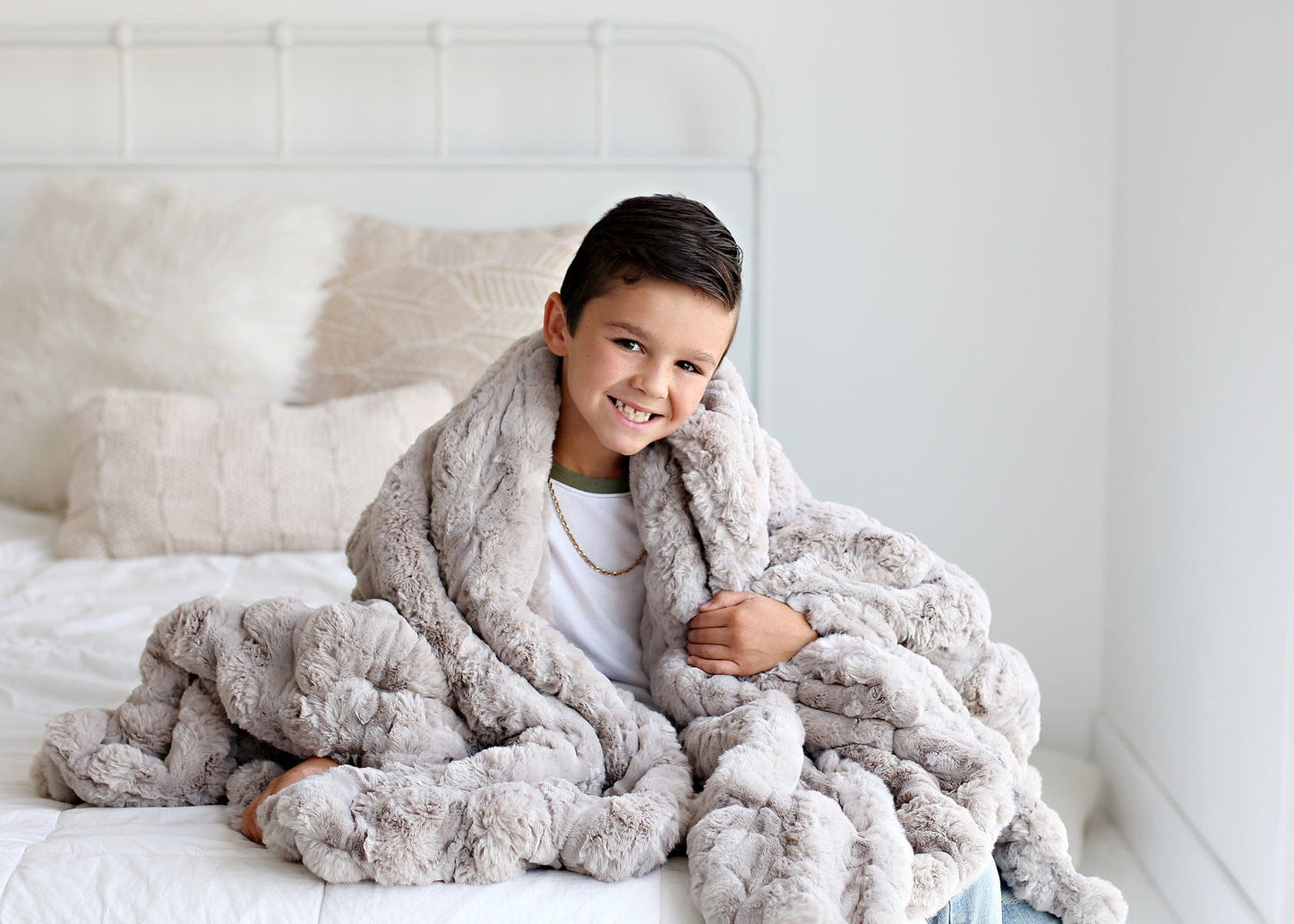 Cozy Blanket JulesRoche Ultra Sorbet Silver Cloud Thick Silky