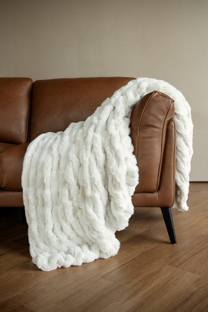 Cozy Blanket JulesRoche Luxurious Soft Warmth Snowcapped Coconut Design