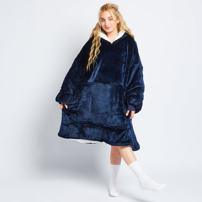 Oversized Hoodie JulesRoche Large Sherpa Fleece Blanket Hoodie Model