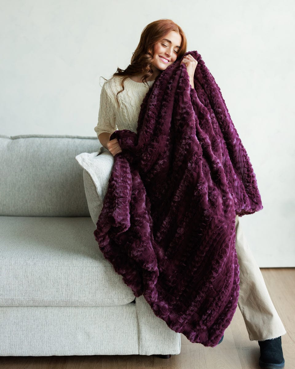 Luxury Blanket JulesRoche Plush Plum Soft Blanket