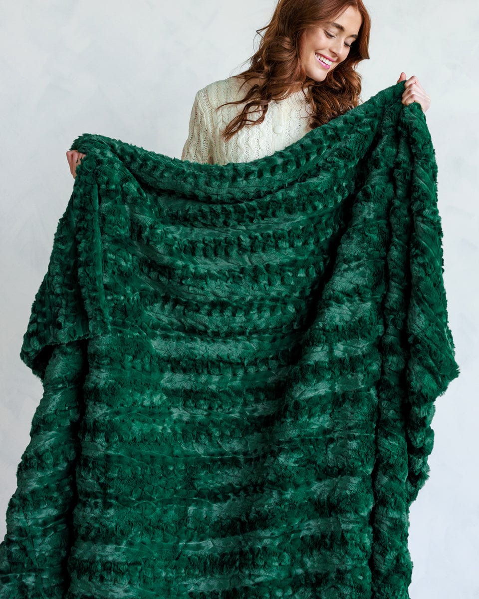 Plush Throw Blanket JulesRoche Heavy Green Winter Comfort