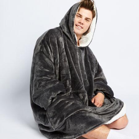 Oversized Hoodie Blanket JulesRoche Extra Warmth & Storage