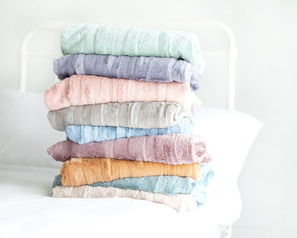 Minky Blanket JulesRoche Silky Smooth French Lavender Sorbet